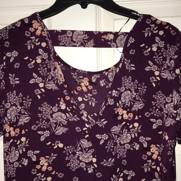 Francesca’s floral dress! - Picture 4 of 6